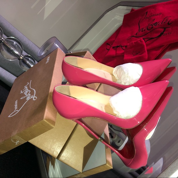 Christian Louboutin - Picture 3 of 8